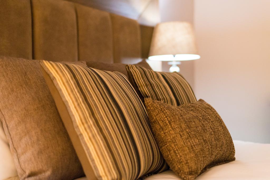 Jacaranda Hotel Хараре Екстериор снимка